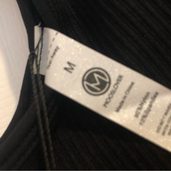 New black body suit perfect for the summertime. Size medium - Picture 5 of 13